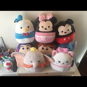 Disney Squishmallow Bundle 8 pc